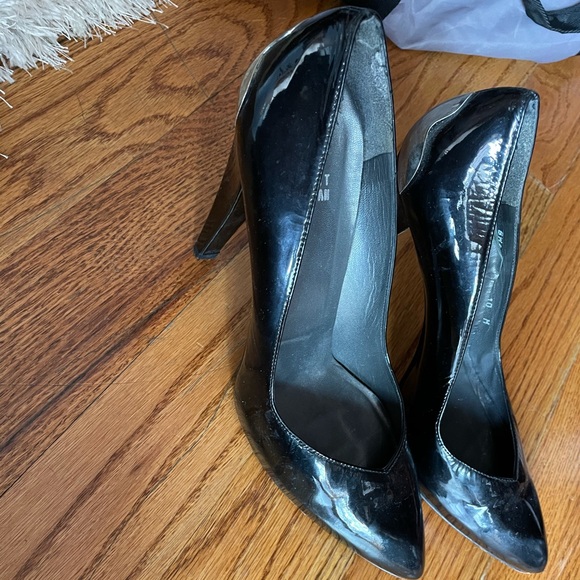 Stuart Weizmann patent leather heels size 10m - Picture 1 of 4